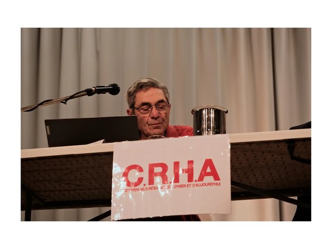 ../previews/007-Conférence 'Dans quel monde nous vivon' ici Claude Serfati, lors d'une conférence à l'occasion du Rassemblent des Glieres,Thorens Glieres Mai 2025.webp.medium.jpeg